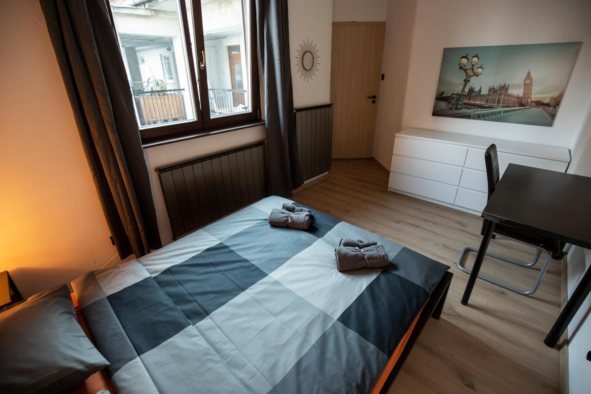 Huge 2 Bedroom Flat With Stunning View - Close To Sziget