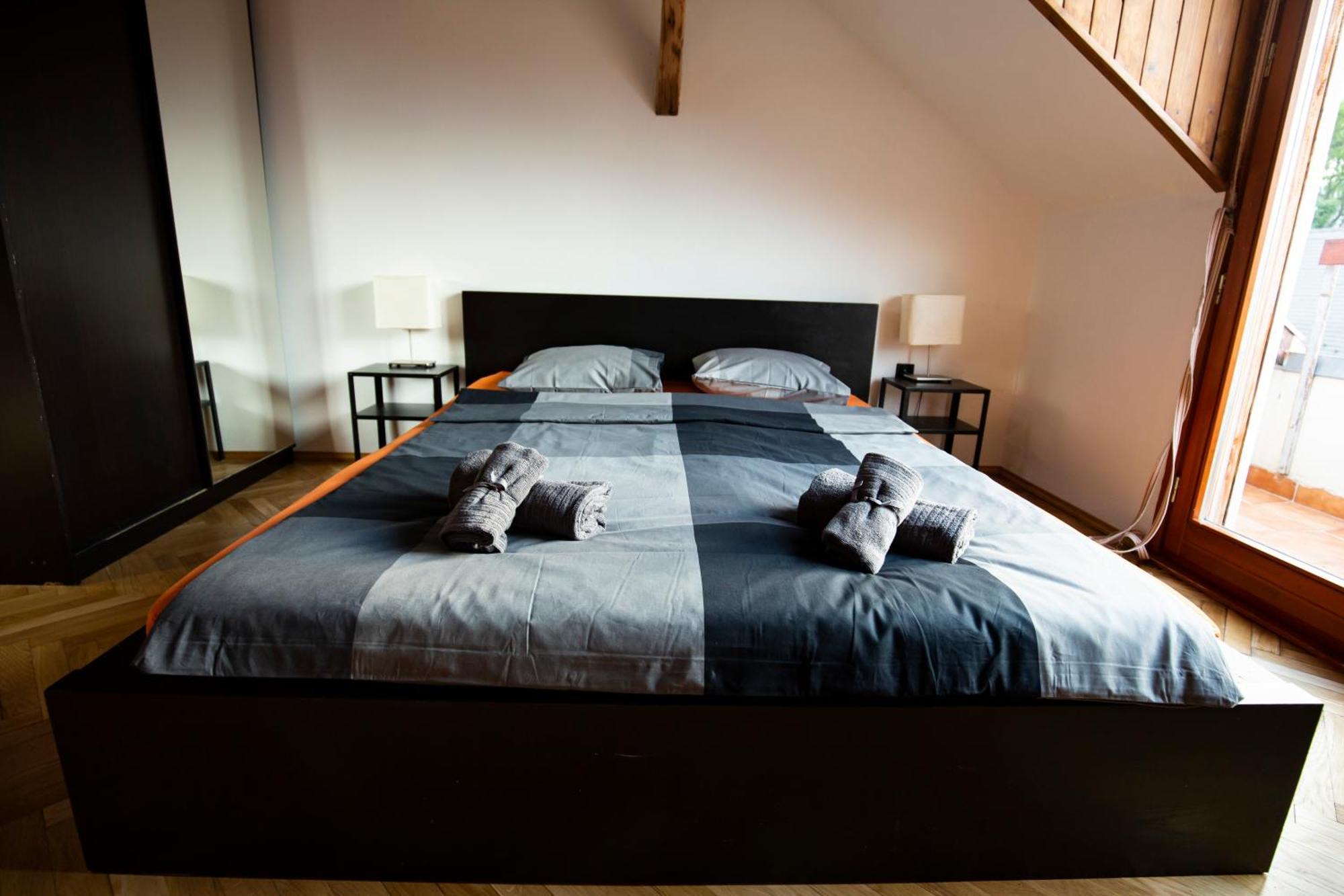 Huge 2 Bedroom Flat With Stunning View - Close To Sziget *