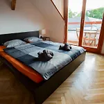 Huge 2 Bedroom Flat With Stunning View - Close To Sziget