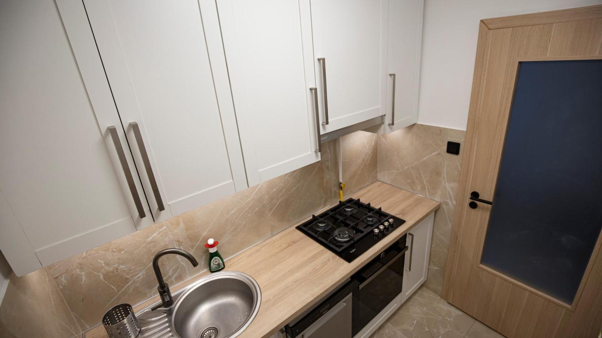 Apartment Huge 2 Bedroom Flat With Stunning View - Close To Sziget